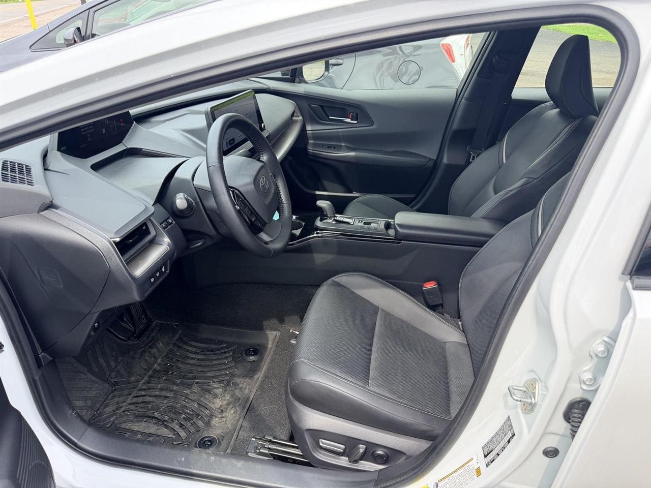 Toyota Prius  2024