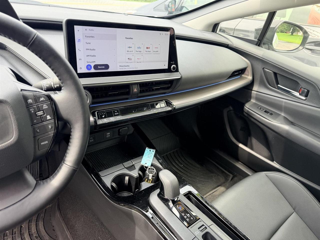 Toyota Prius  2024