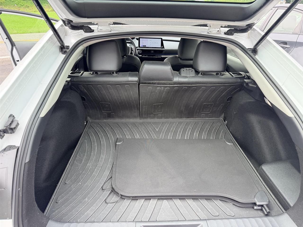 Toyota Prius  2024