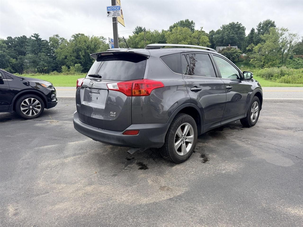 Toyota RAV4  2015
