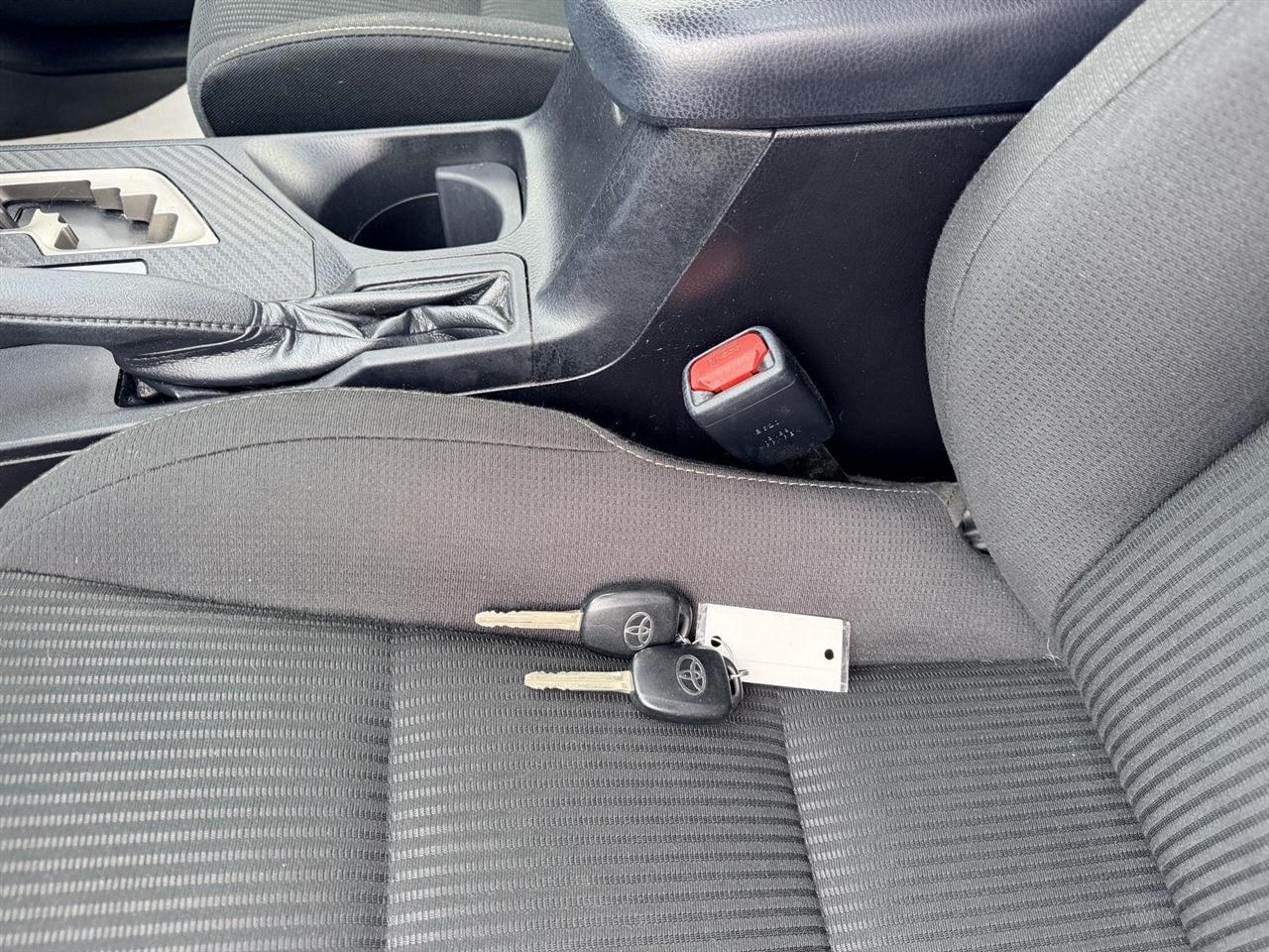 Toyota RAV4  2015