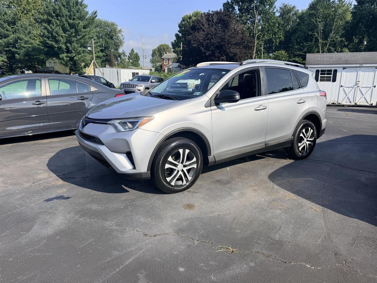 Toyota RAV4  2017