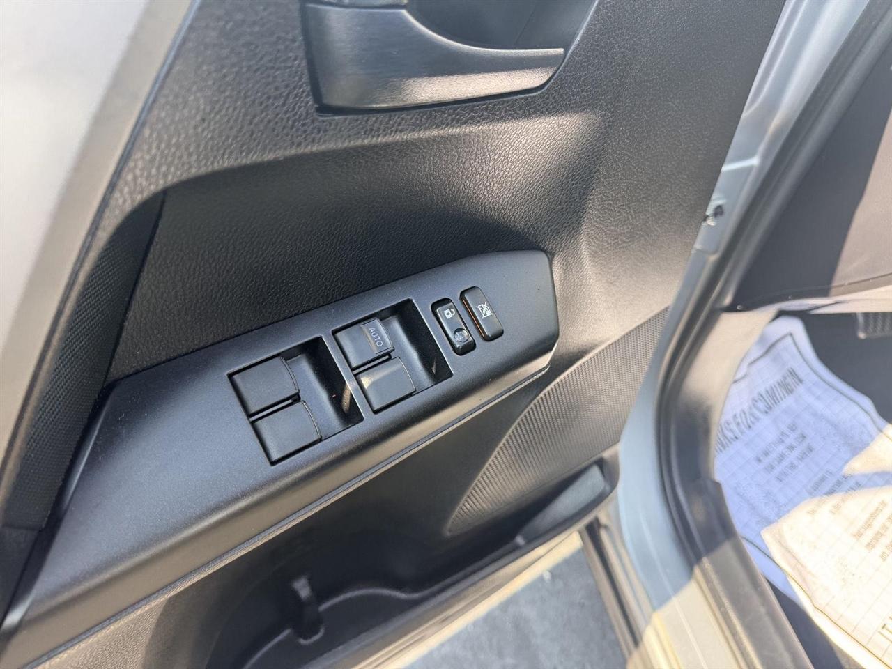 Toyota RAV4  2017