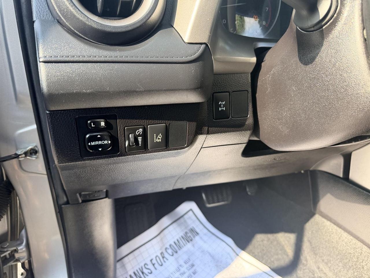 Toyota RAV4  2017