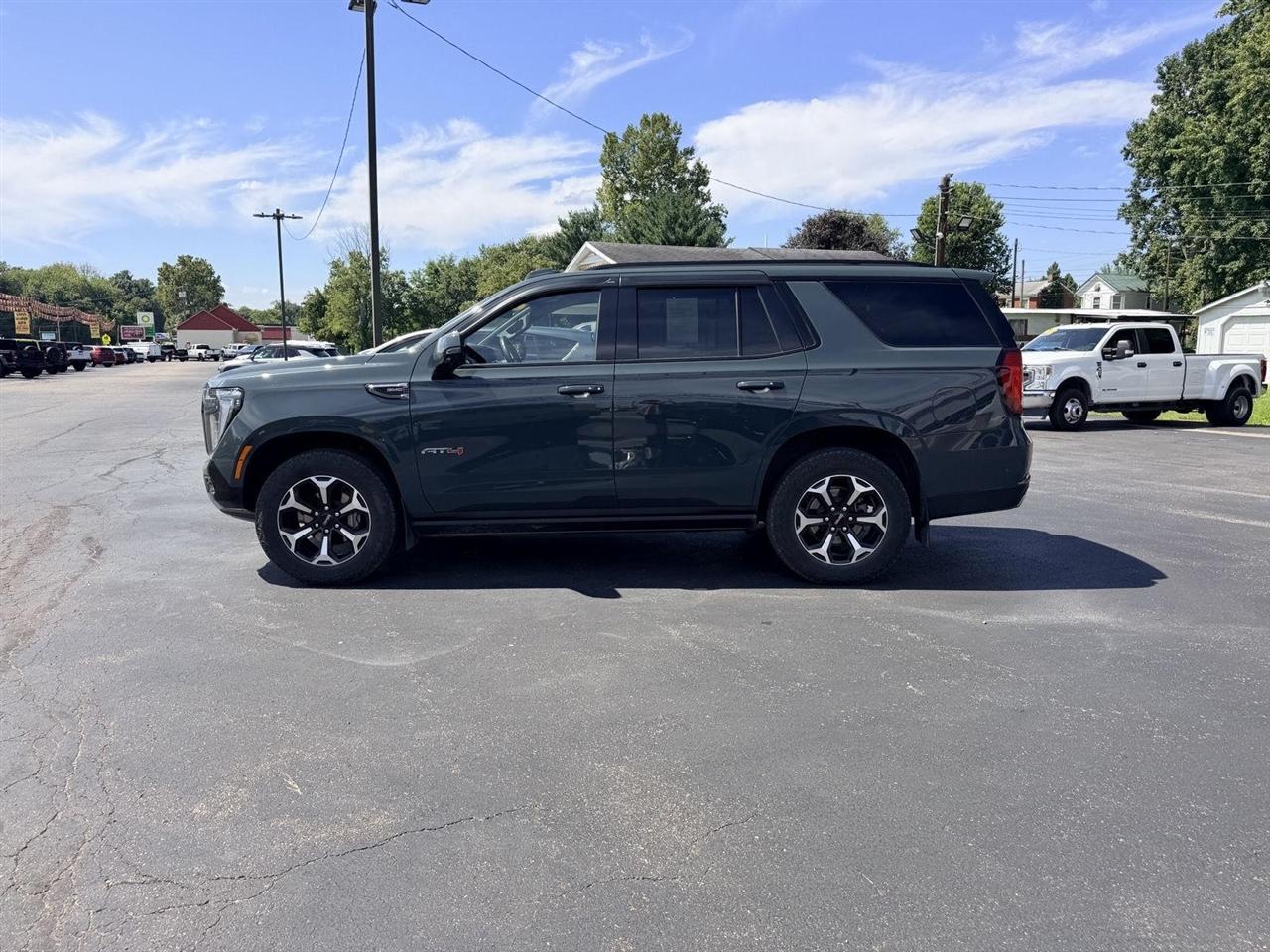 GMC Yukon  2025