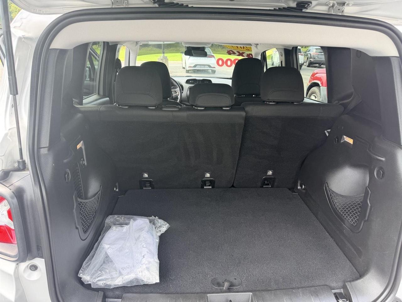 Jeep Renegade  2017