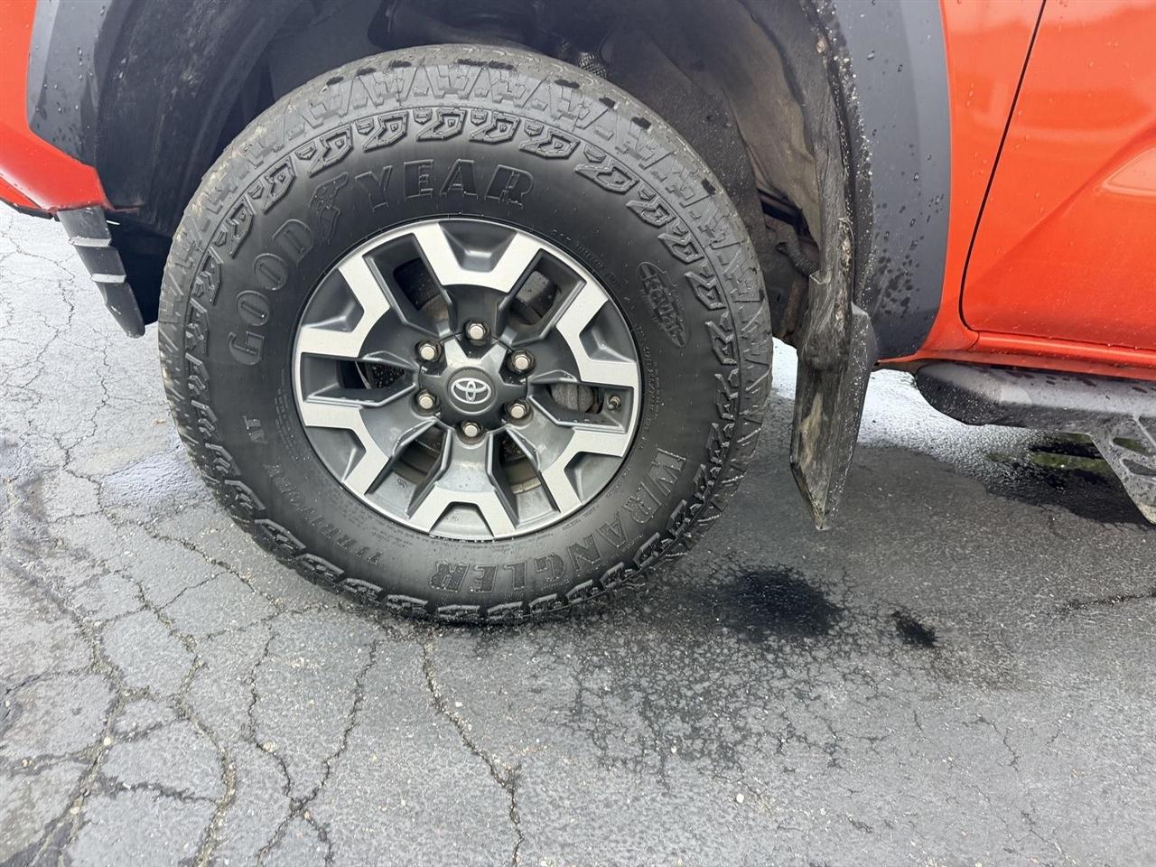 Toyota Tacoma  2017