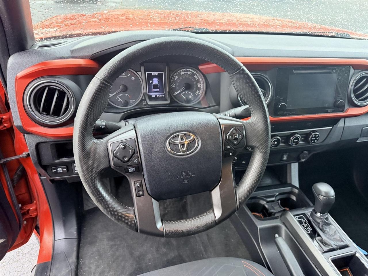 Toyota Tacoma  2017