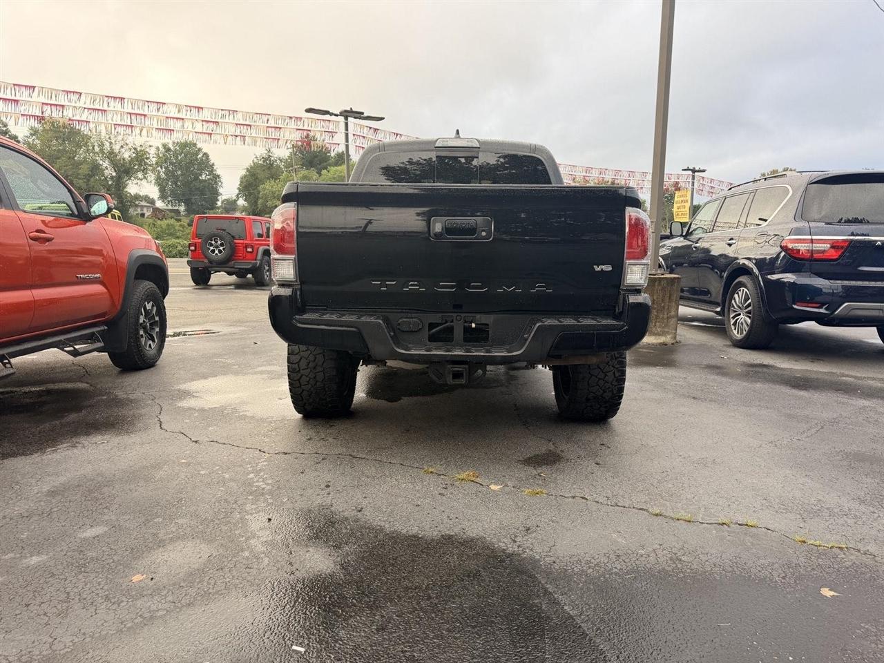 Toyota Tacoma  2020