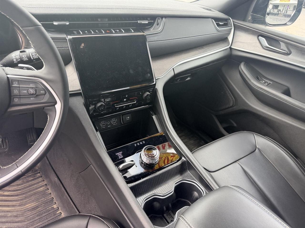 Jeep Grand Cherokee  2025
