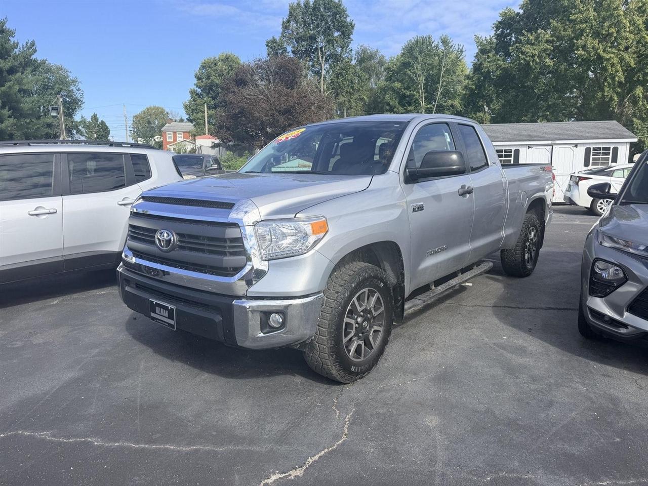 Toyota Tundra  2015