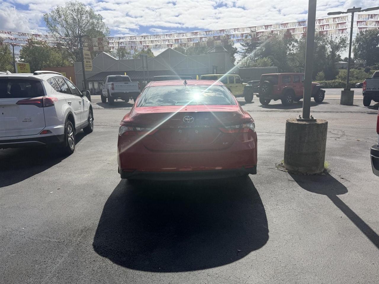 Toyota Camry  2023