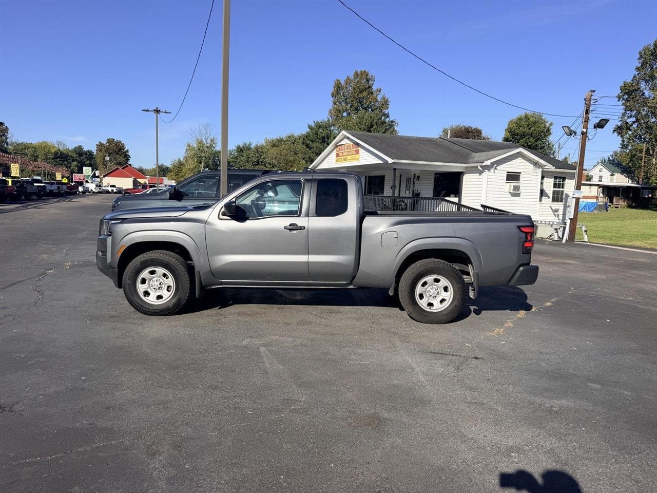 Nissan Frontier  2022