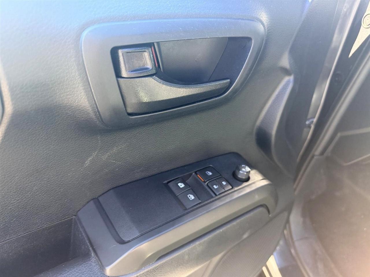 Toyota Tacoma  2019