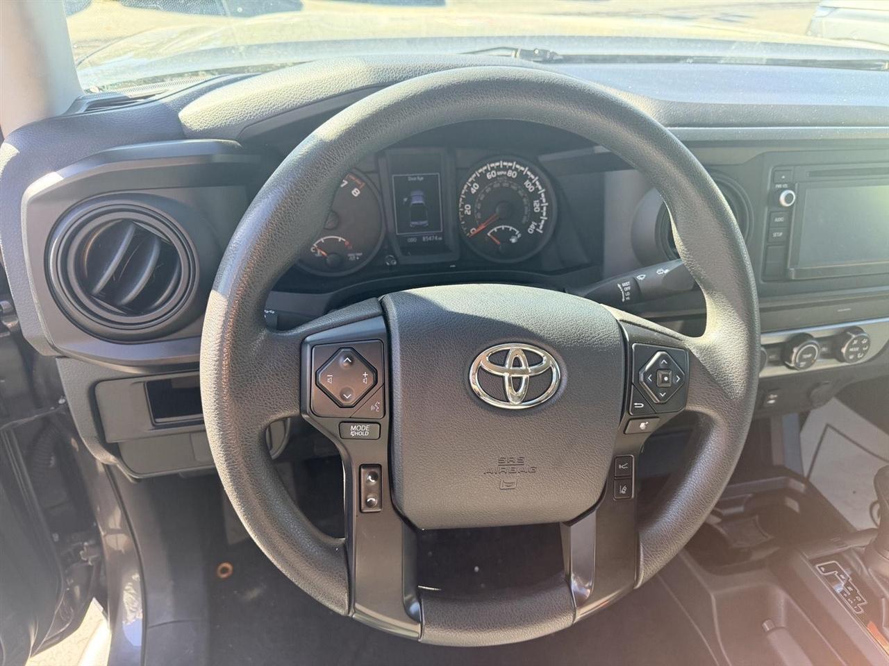 Toyota Tacoma  2019