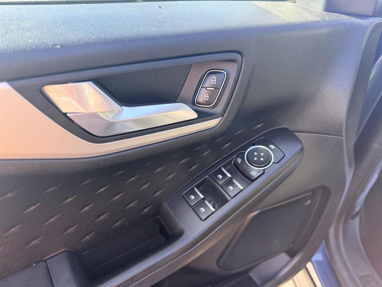 Ford Escape  2020