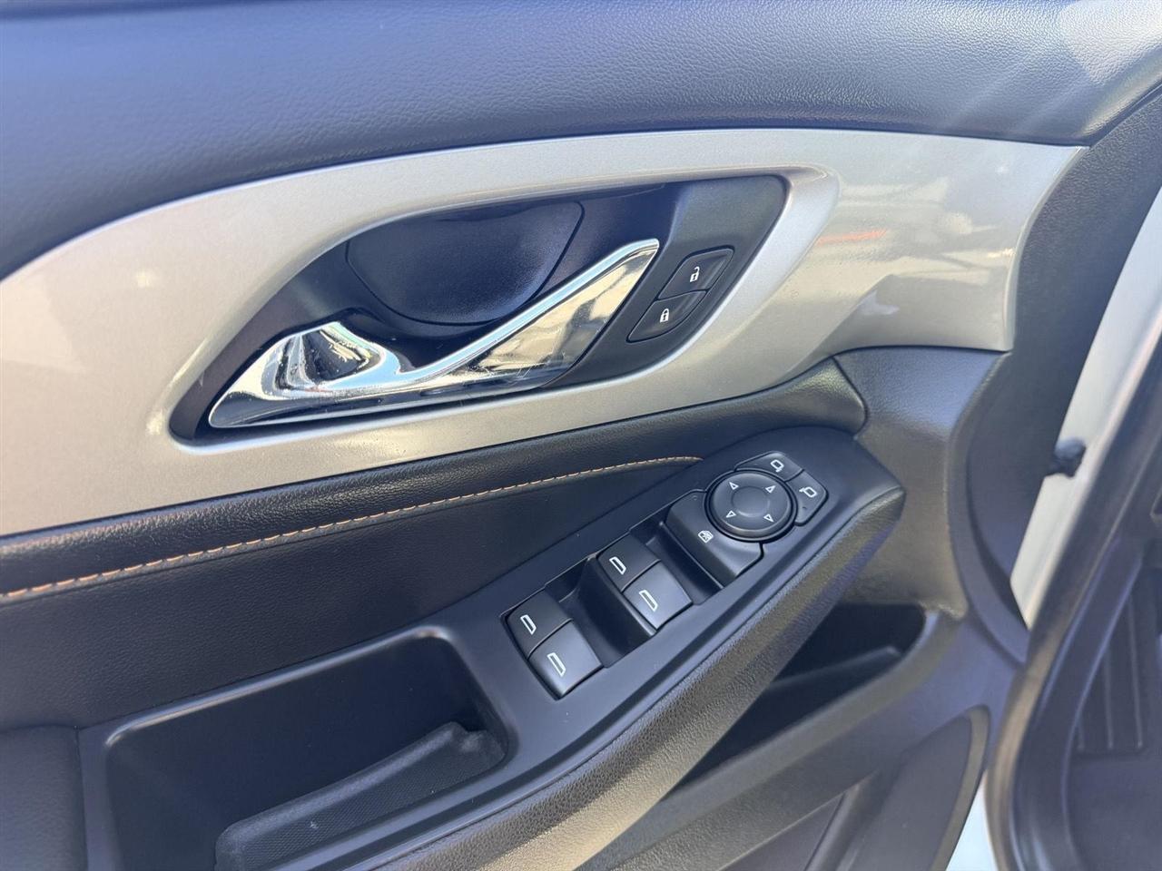 Chevrolet Traverse  2021