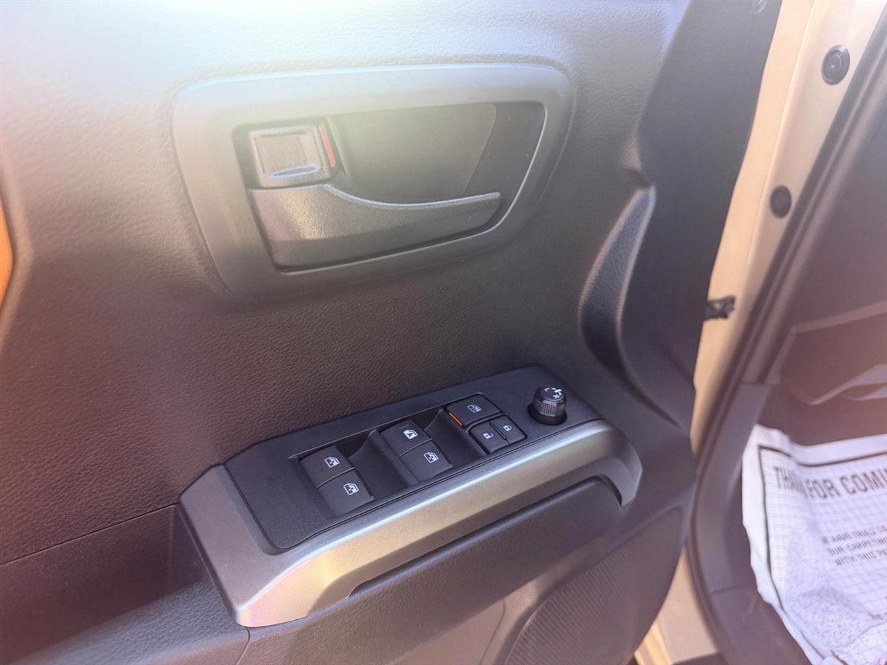 Toyota Tacoma  2019