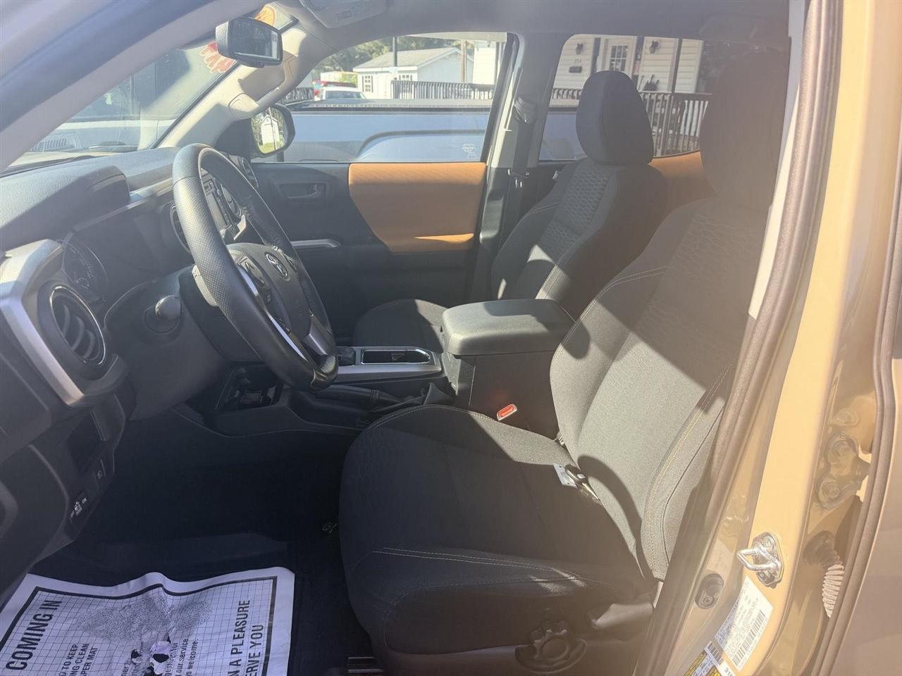 Toyota Tacoma  2019