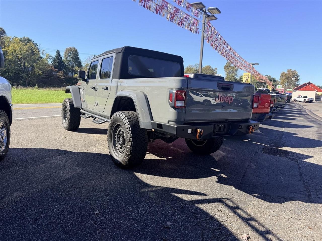 Jeep Gladiator  2021