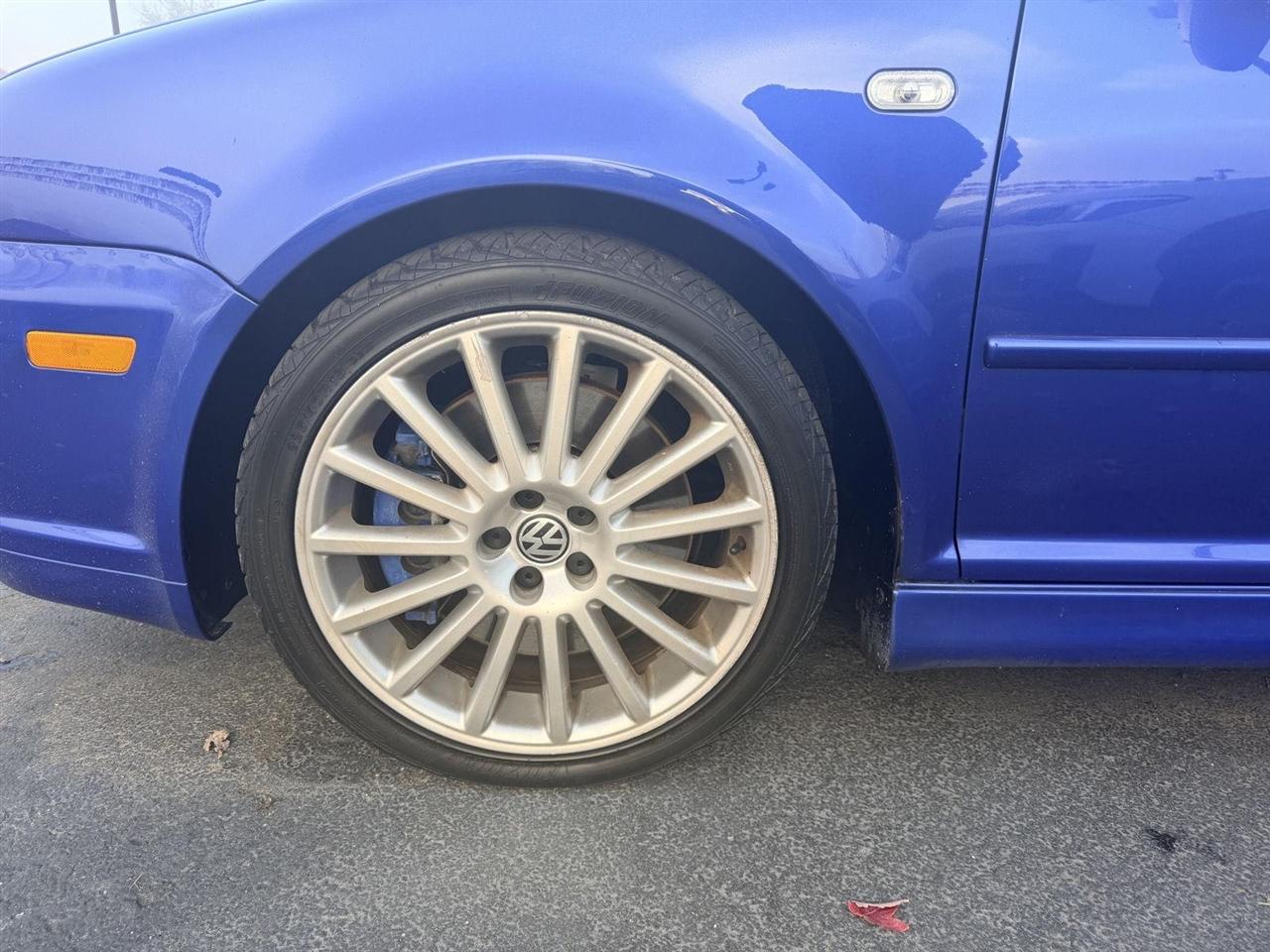Volkswagen R32  2004