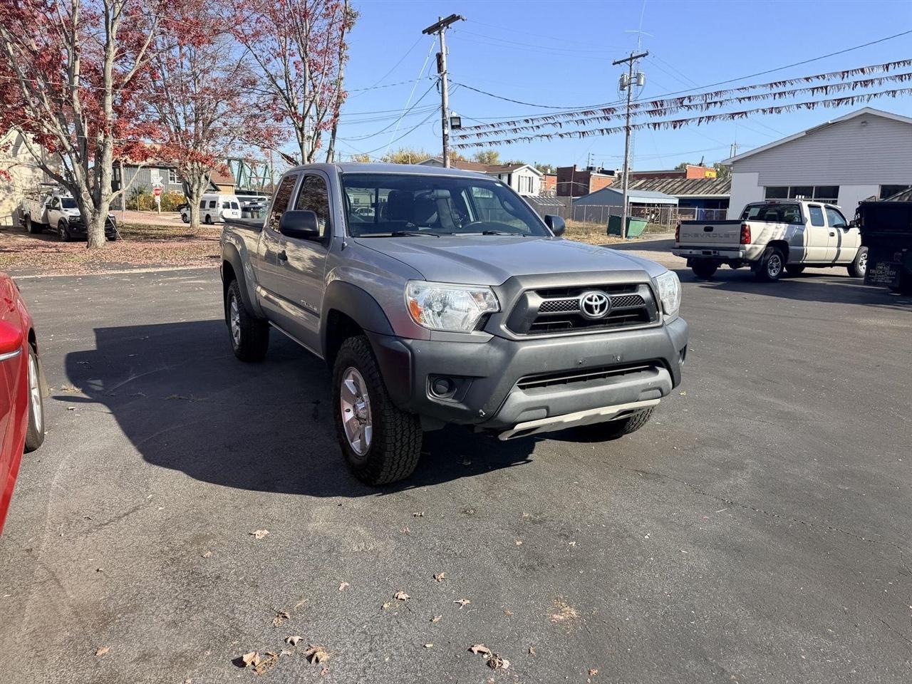 Toyota Tacoma  2014