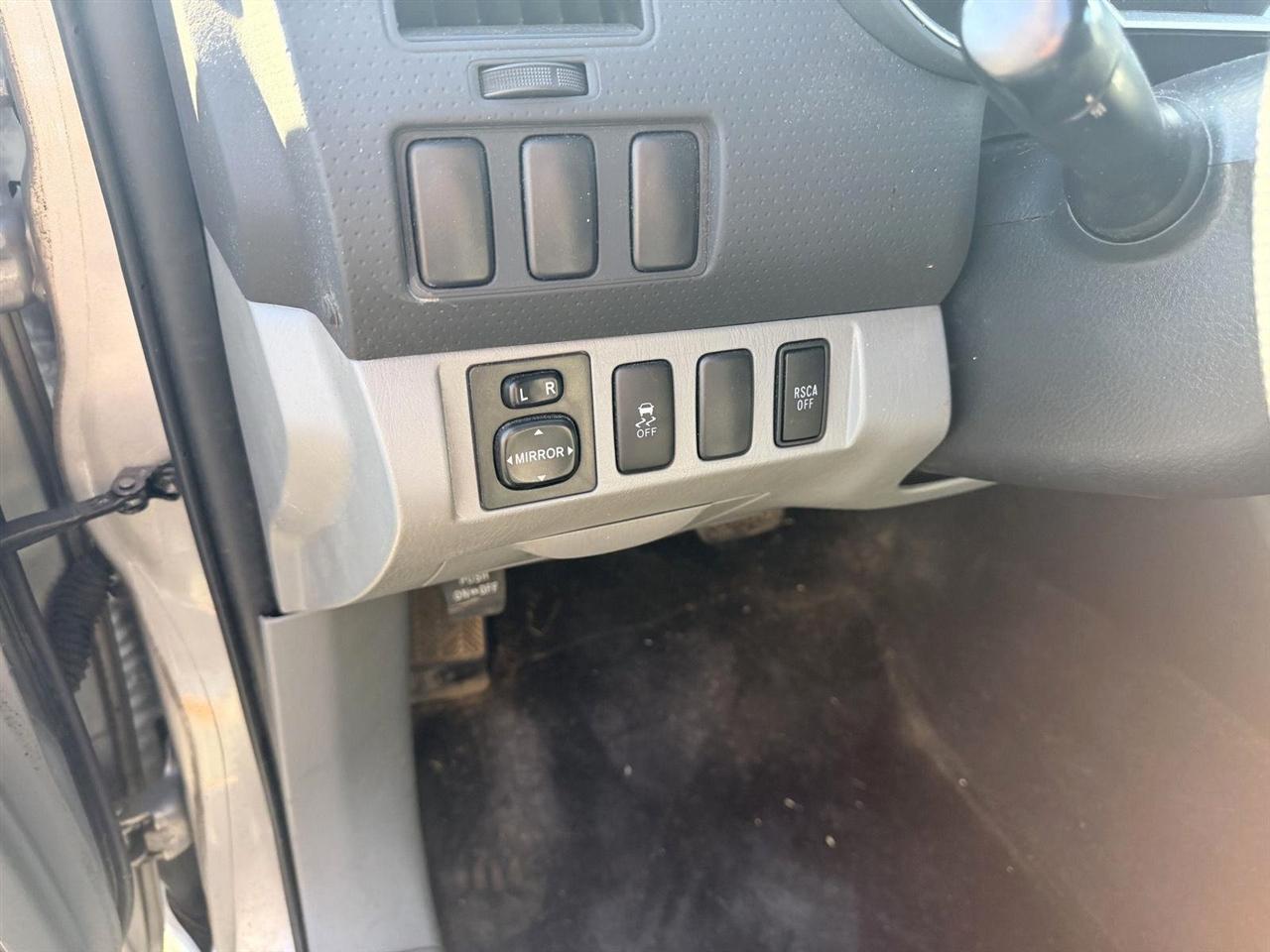 Toyota Tacoma  2014