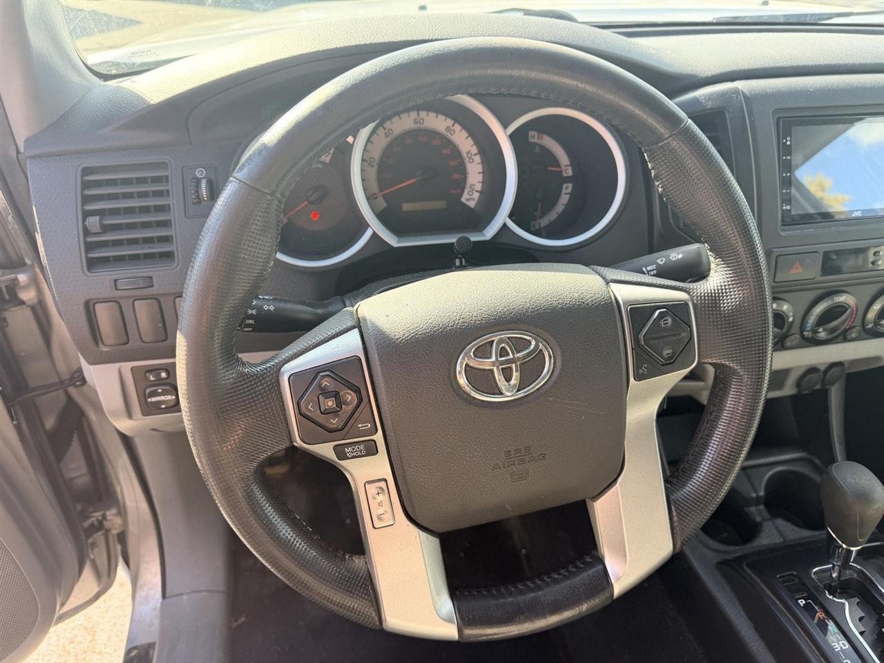 Toyota Tacoma  2014