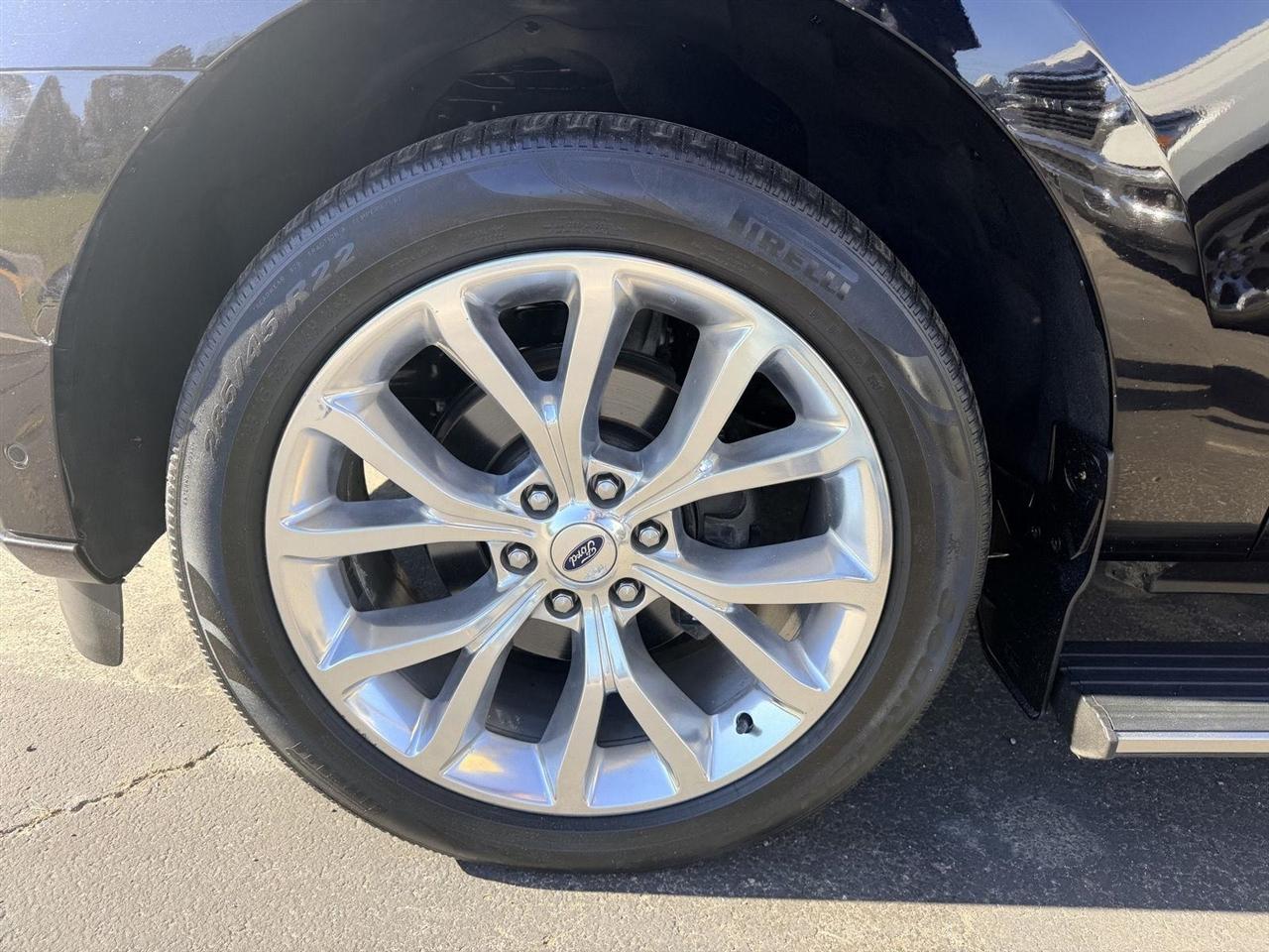 Ford Expedition  2018