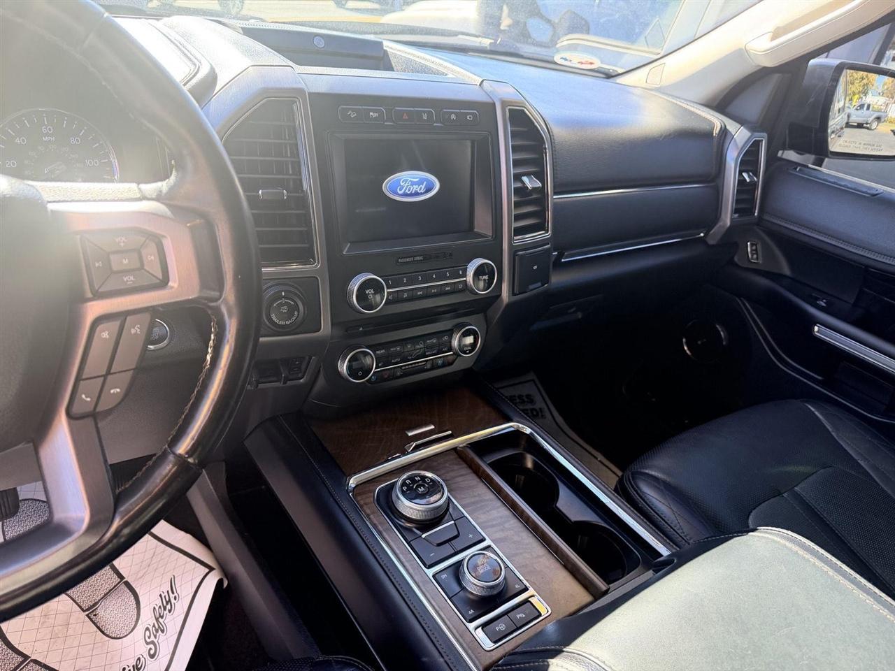 Ford Expedition  2018