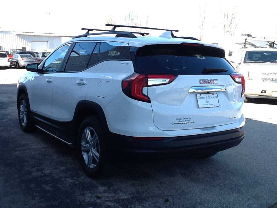 2024 Gmc Terrain SLE photo 3