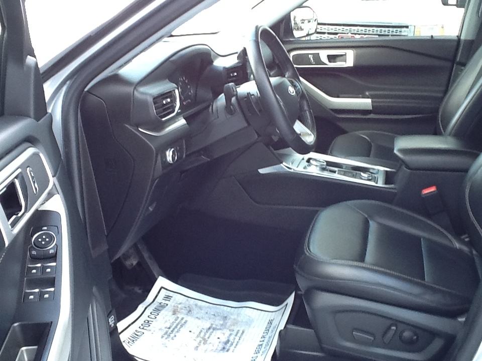 Ford Explorer XLT 4WD 2021