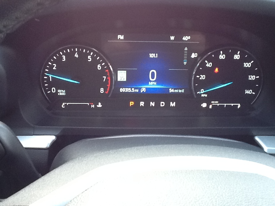 Ford Explorer XLT 4WD 2021