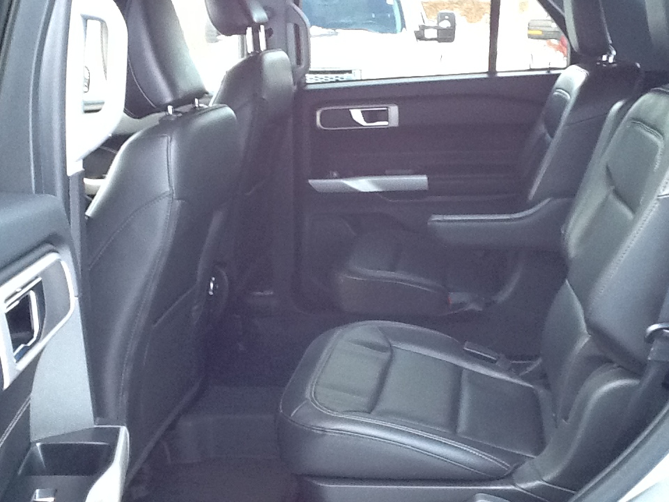 Ford Explorer XLT 4WD 2021