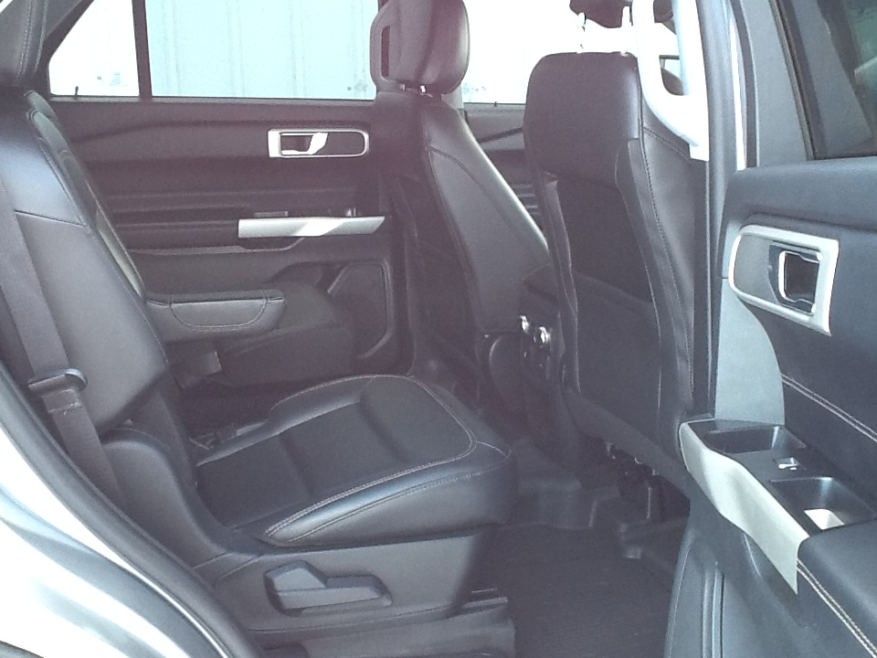 Ford Explorer XLT 4WD 2021