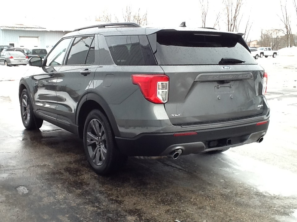 Ford Explorer XLT 4WD 2023