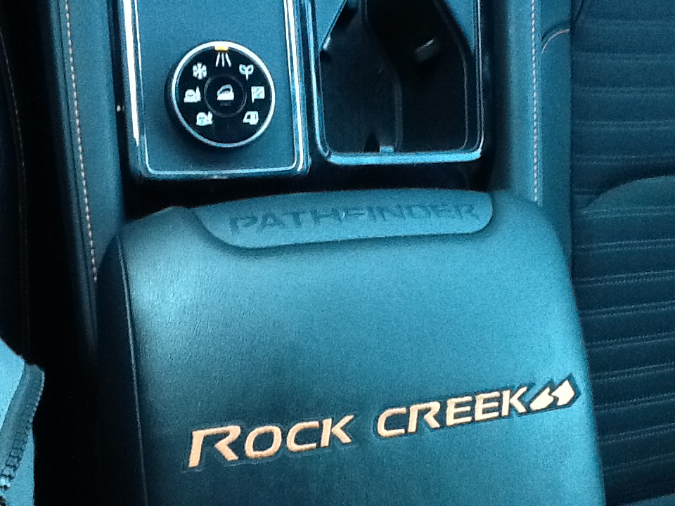 Nissan Pathfinder Rock Creek 4WD 2025