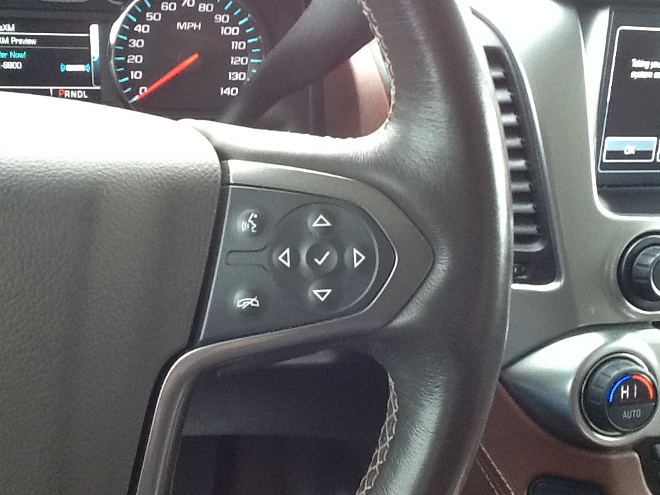 Chevrolet Suburban 4WD 4dr 1500 Premier 2019