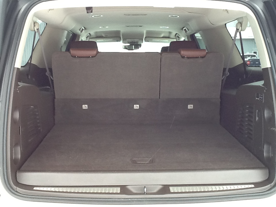 Chevrolet Suburban 4WD 4dr 1500 Premier 2019