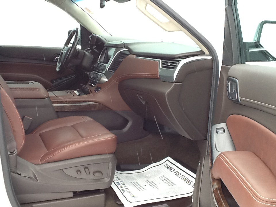 Chevrolet Suburban 4WD 4dr 1500 Premier 2019