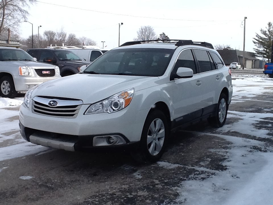 Subaru Outback 4dr Wgn H4 Auto 2.5i Limited Pwr Moon 2011