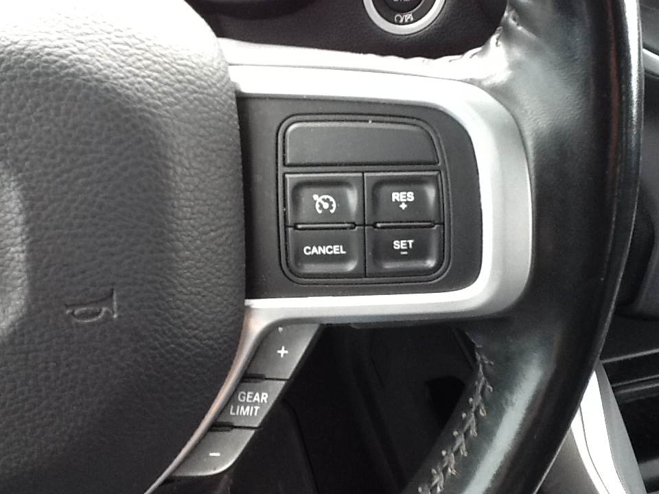 RAM 2500 Big Horn 4x4 Crew Cab 6'4" Box 2022