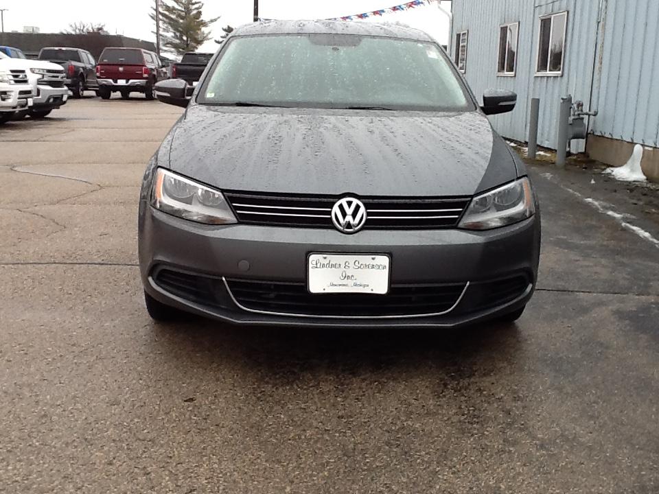 Volkswagen Jetta Sedan 4dr DSG TDI 2013