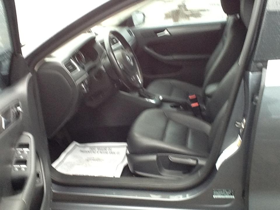 Volkswagen Jetta Sedan 4dr DSG TDI 2013