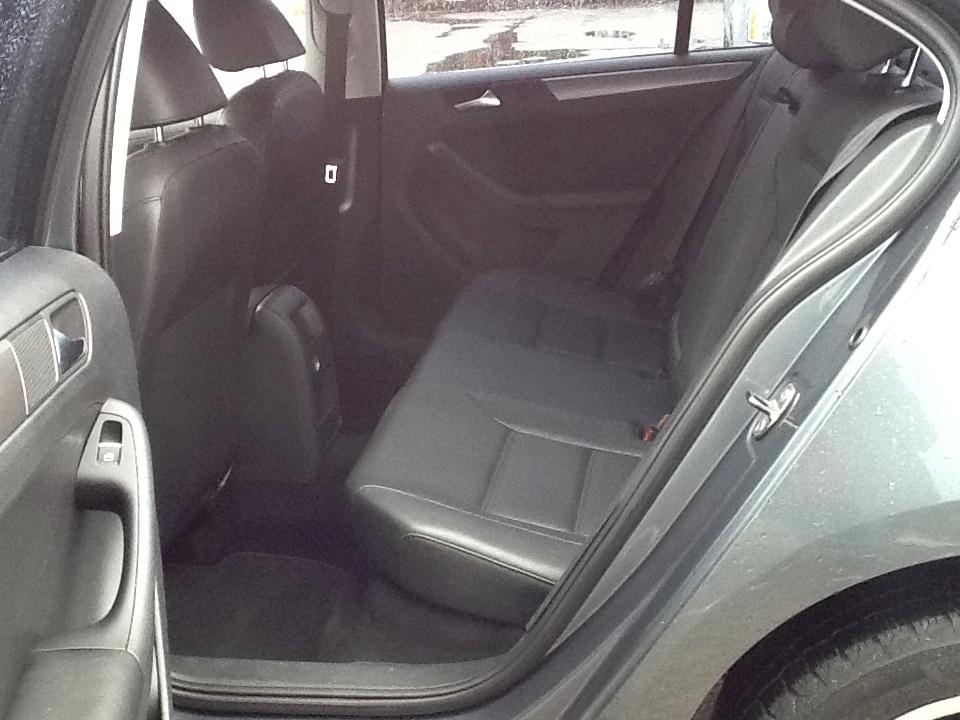 Volkswagen Jetta Sedan 4dr DSG TDI 2013