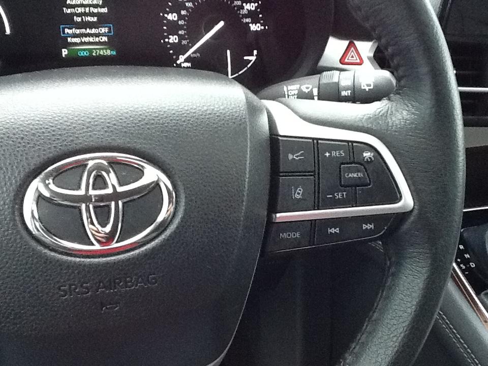 Toyota Sienna XLE AWD 7-Passenger (Natl) 2024