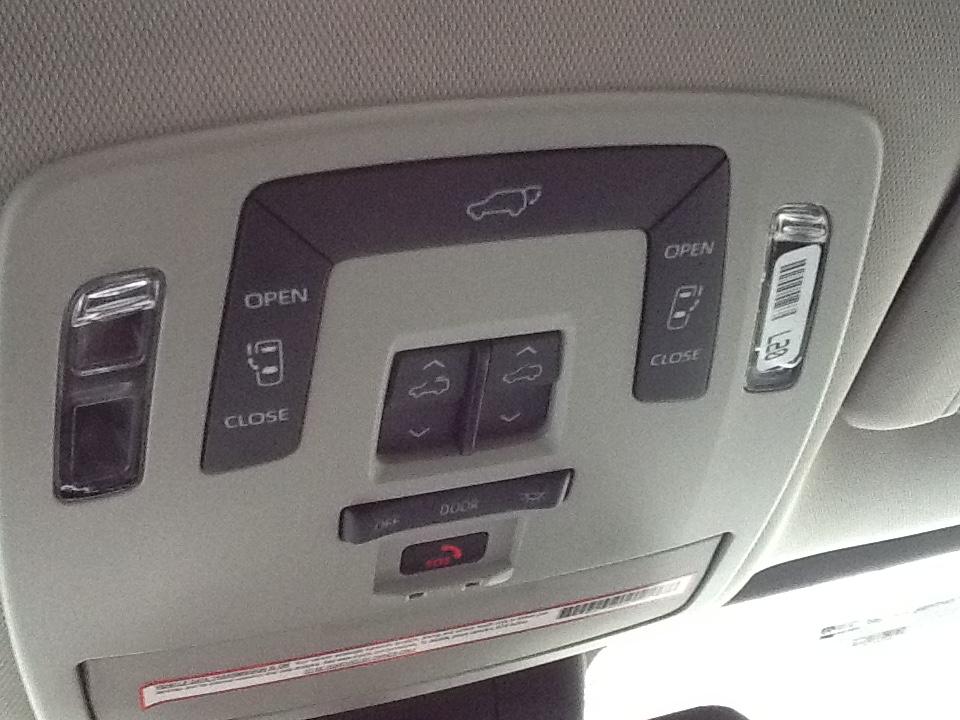 Toyota Sienna XLE AWD 7-Passenger (Natl) 2024