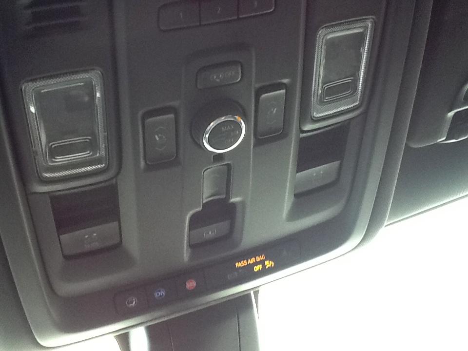 Chevrolet Tahoe 4WD 4dr High Country 2022