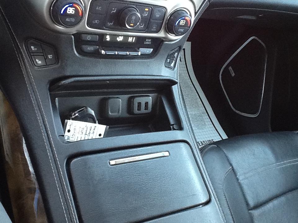 GMC Yukon XL 4WD 4dr Denali 2016