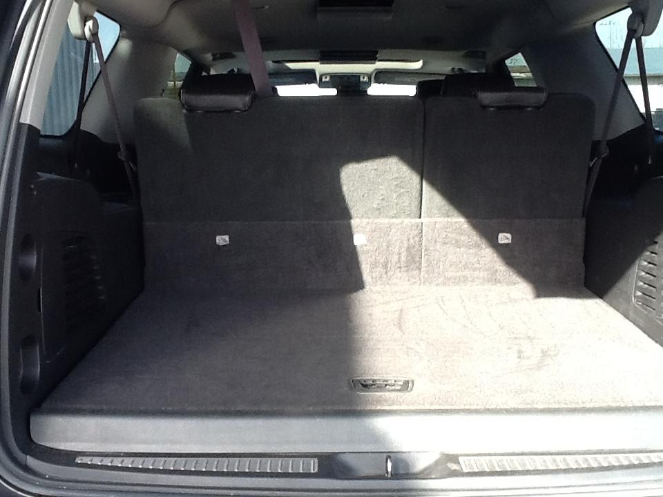 GMC Yukon XL 4WD 4dr Denali 2016